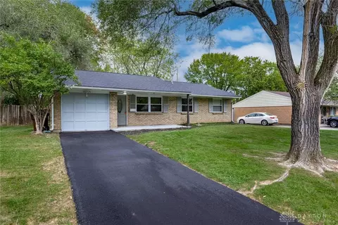 2137 Mardell Dr, Dayton, OH 45459