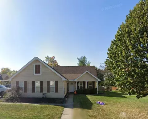 310 Kingsfield Ct, Yellow Springs, OH 45387