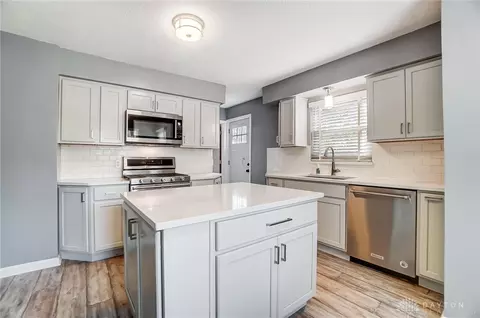 2960 Oakland Ave, Kettering, OH 45409 photo 8