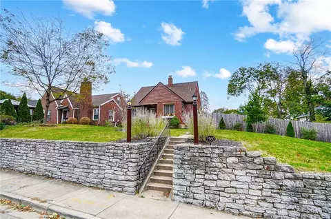 2960 Oakland Ave, Kettering, OH 45409