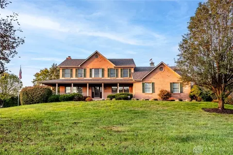 524 Quail Ct, Lebanon, OH 45036