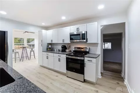 Kitchen - 2725 Troy Rd, Springfield, OH 45504 photo 1 of 5