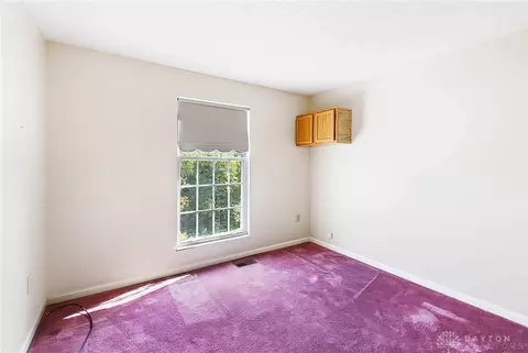 Bedroom - 4825 Peacock Rd, Springfield, OH 45502 photo 6 of 9
