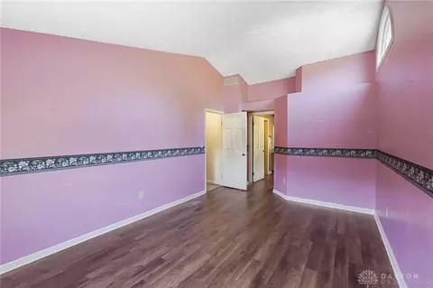 Bedroom - 4825 Peacock Rd, Springfield, OH 45502 photo 3 of 9