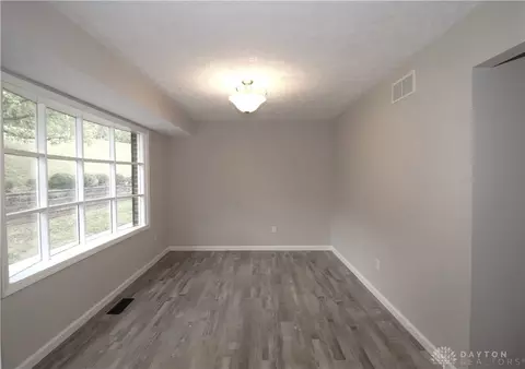 492 Maple Circle Dr #41, Springdale, OH 45246 photo 6