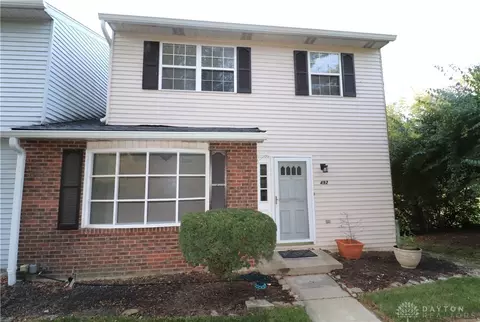 492 Maple Circle Dr #41, Springdale, OH 45246
