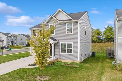Exterior - 202 Golden Gate Ave, Springfield, OH 45505 photo 2 of 4