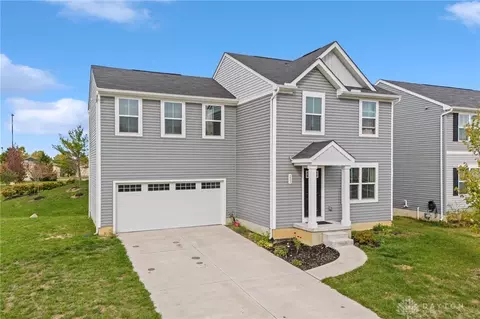 Exterior - 202 Golden Gate Ave, Springfield, OH 45505 photo 3 of 4