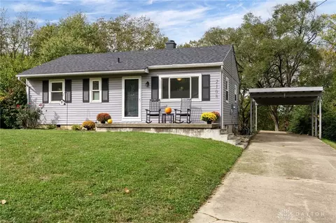 2108 Spencer Ln, Middletown, OH 45042