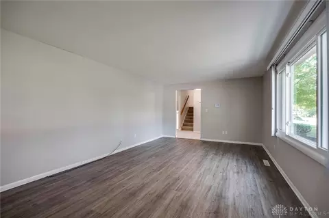 360 Clareridge Ln, Centerville, OH 45458 photo 7