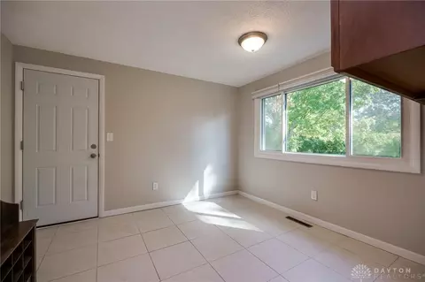 360 Clareridge Ln, Centerville, OH 45458 photo 13