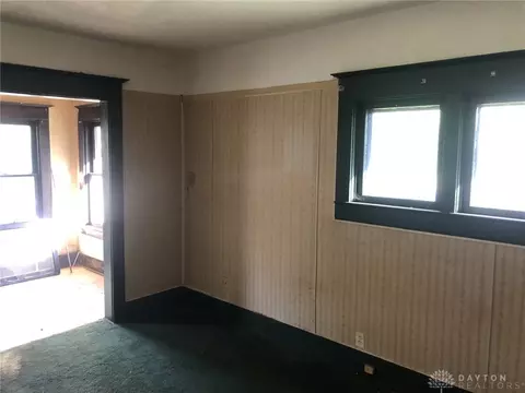 1573 Karr St, Springfield, OH 45503 photo 7