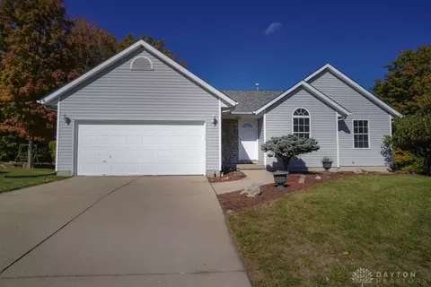 8088 Serenity Lake Dr, Liberty Township, OH 45044