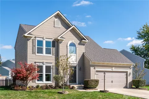 210 Holly Dr, Franklin, OH 45005