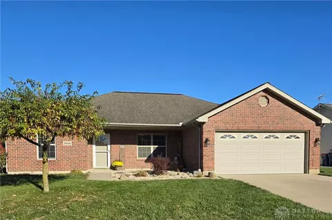 3020 Chinook Pass, Piqua, OH 45356