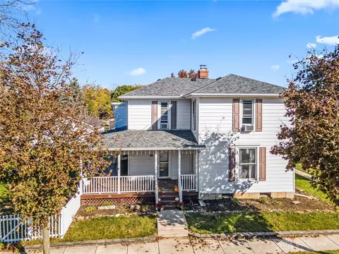 10 E High St, Pleasant Hill, OH 45359