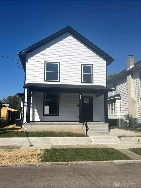 2009 Henry Ave, Middletown, OH 45042