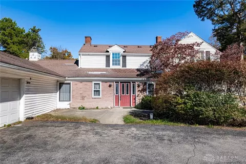 Exterior - 675 E State Route 73, Springboro, OH 45066 photo 2 of 4