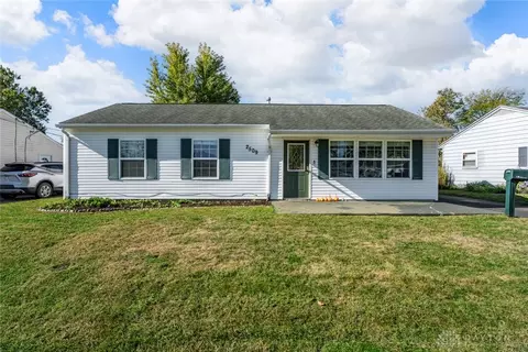 Exterior - 2509 Midvale St, Kettering, OH 45420 photo 7 of 7