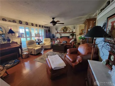 2887 Dayton Springfield Rd, Springfield, OH 45506 photo 12