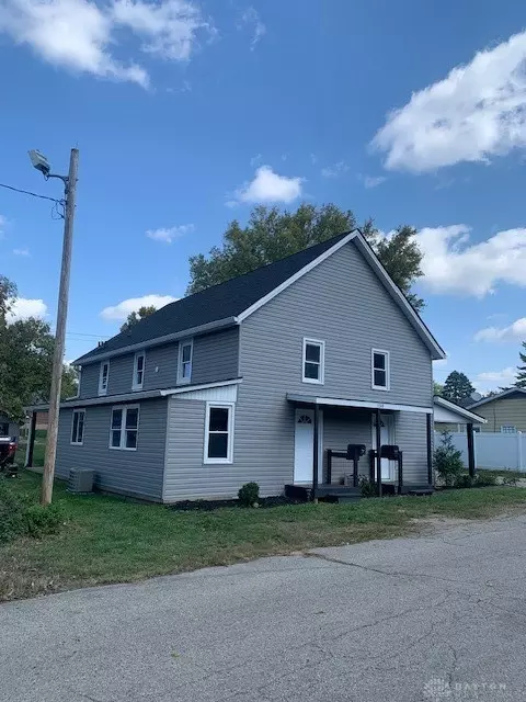 150 E North St, Springboro, OH 45066 photo 3