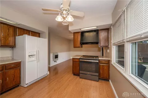 3907 Sparkhill Dr, Enon, OH 45323 photo 14