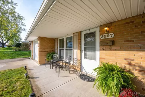 3907 Sparkhill Dr, Enon, OH 45323 photo 6