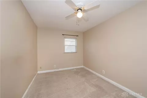 3907 Sparkhill Dr, Enon, OH 45323 photo 27