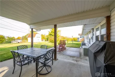 3907 Sparkhill Dr, Enon, OH 45323 photo 29