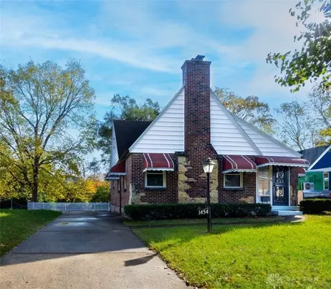 1454 Ruskin Rd, Dayton, OH 45406