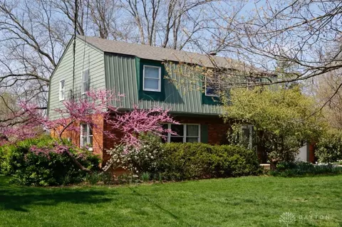 1151 Mockingbird Ln, Lebanon, OH 45036