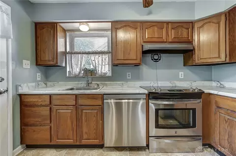 9359 Jericho Dr, Cincinnati, OH 45231 photo 12