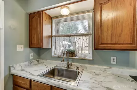 9359 Jericho Dr, Cincinnati, OH 45231 photo 13