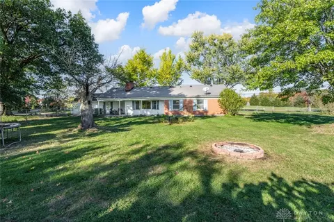 Exterior - 1836 E Alex Bell, Centerville, OH 45459 photo 6 of 9