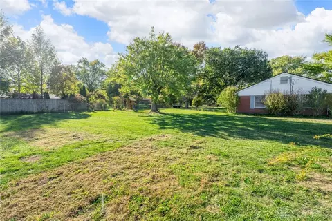 Exterior - 1836 E Alex Bell, Centerville, OH 45459 photo 9 of 9