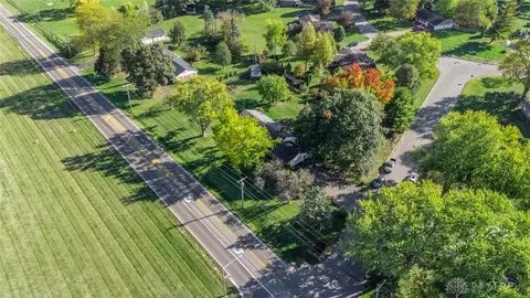 View/Area - 1836 E Alex Bell, Centerville, OH 45459 photo 5 of 6