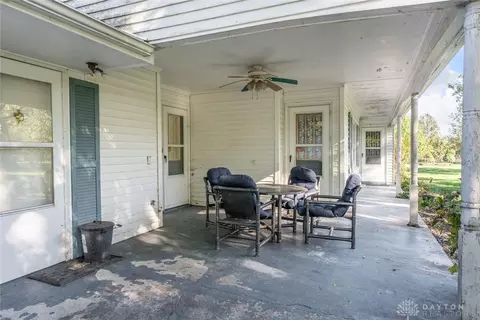 Exterior - 1836 E Alex Bell, Centerville, OH 45459 photo 4 of 9