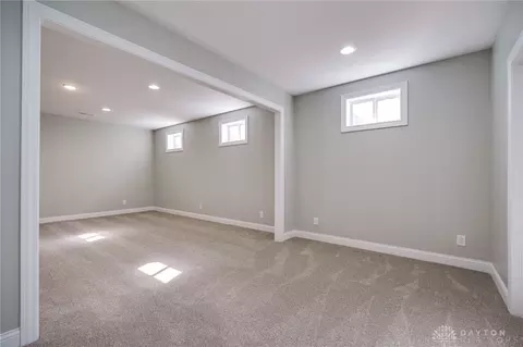 346 Crown Point Dr, Centerville, OH 45458 photo 32