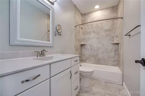 346 Crown Point Dr, Centerville, OH 45458 photo 30
