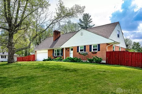 5217 Westgate Dr, Oxford, OH 45056