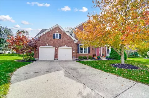 85 Hollister Ct, Springboro, OH 45066