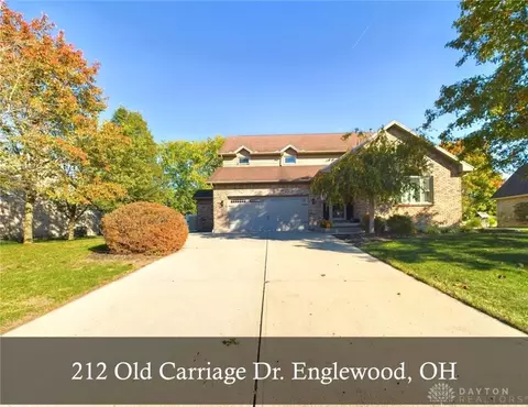 212 Old Carriage Dr, Englewood, OH 45322