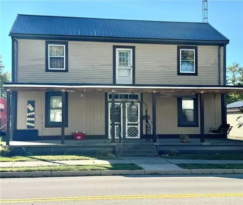 412 S Washington St, New Paris, OH 45347