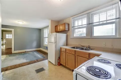 1819 Goodman Ave, Cincinnati, OH 45239 photo 16