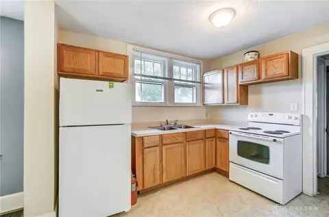 1819 Goodman Ave, Cincinnati, OH 45239 photo 15