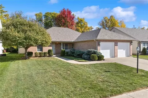 558 Silverado Dr, Wilmington, OH 45177