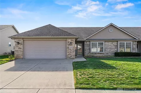528 Jodee Dr, Xenia, OH 45385