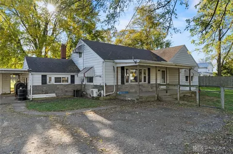 5742 Springfield Xenia Rd, Springfield, OH 45502