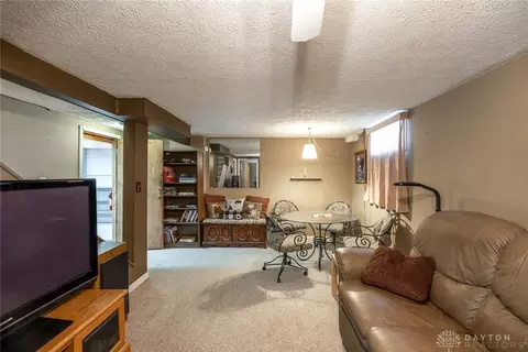 1152 Cheyenne Ave, Springfield, OH 45503 photo 10
