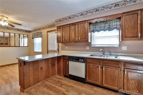 Undisclosed, Blanchester, OH 45107 photo 13